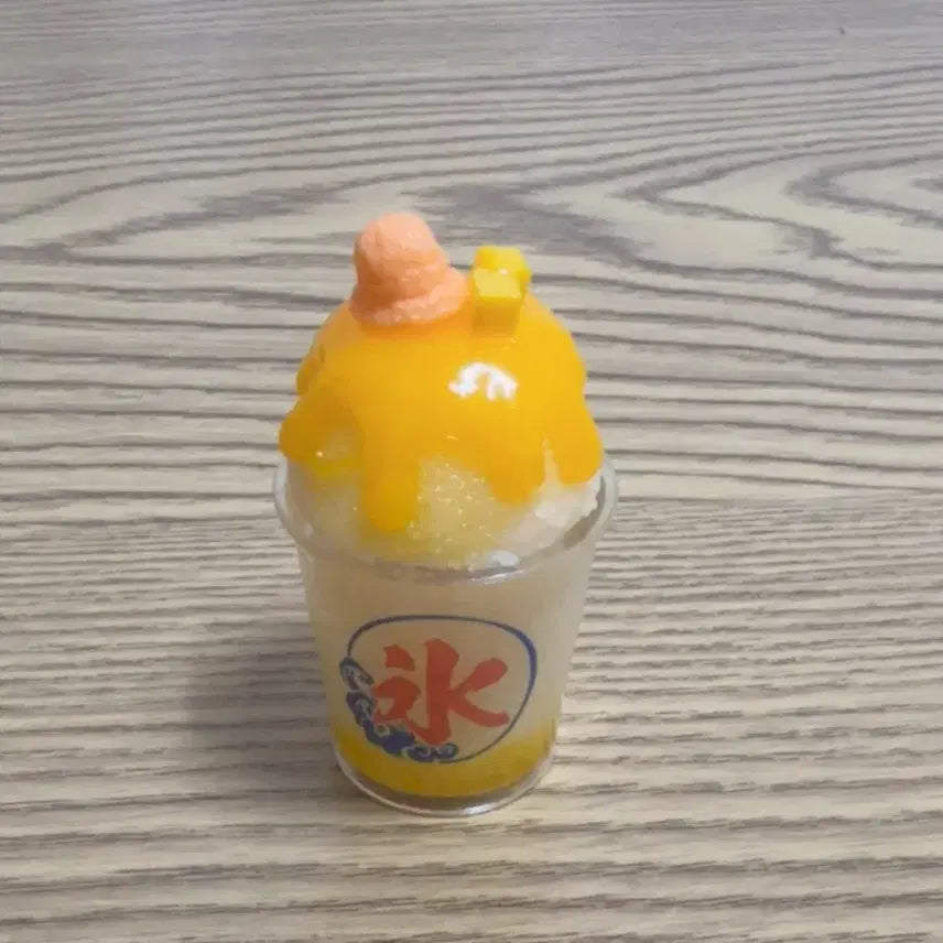 [BUNJANG] Classic Vintage Mango Bingsu Miniature Figure Keychain / 고전 빈티지  망고 빙수 미니어처 피규어 키링