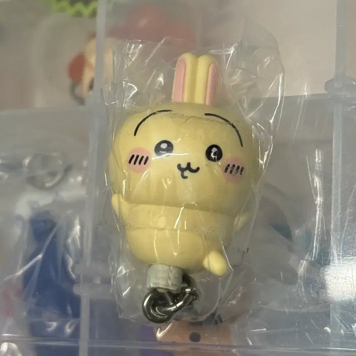 [BUNJANG] Cheekawaii Usagi Ball Gacha Figure / 치이카와 우사기 대롱 가챠