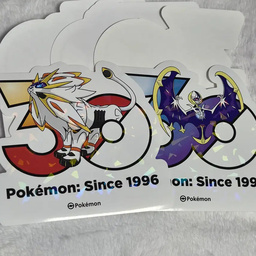 [BUNJANG] Pokemon 30th Anniversary Logo Sticker Set (Lunala, Solgaleo, 3 Random) / 포켓몬 30주년 로고 스티커 루나아라+솔가레오+랜덤3장 판매합니다.