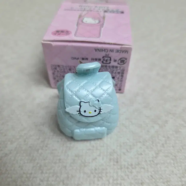 [BUNJANG] Sanrio Hello Kitty Quilted Miniature Backpack Keychain Sky Blue / (새상품) 산리오 헬로키티 퀼팅 미니어쳐 백팩 하늘색 키링