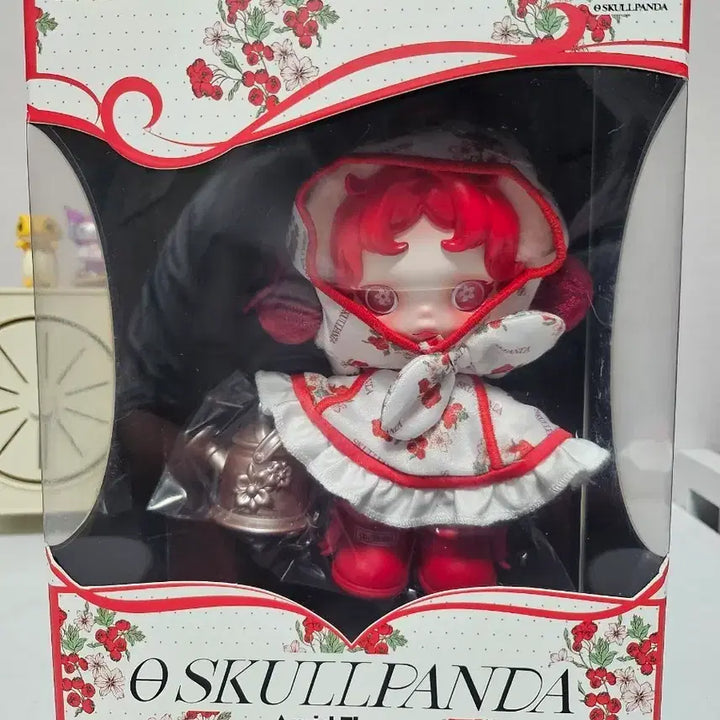 [BUNJANG] Popmart Skullpanda Between Flowers Series Doll Keychain Sealed / 팝마트 스컬판다 꽃들 사이에서 시리즈 인형 키링 미개봉