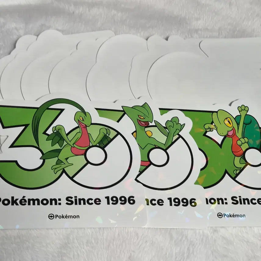 [BUNJANG] Pokemon 30th Anniversary Logo Stickers Set (Treecko, Grovyle, Sceptile, Random 7) / 포켓몬 30주년 로고 스티커 나무지기+나무돌이+나무킹+랜덤7장