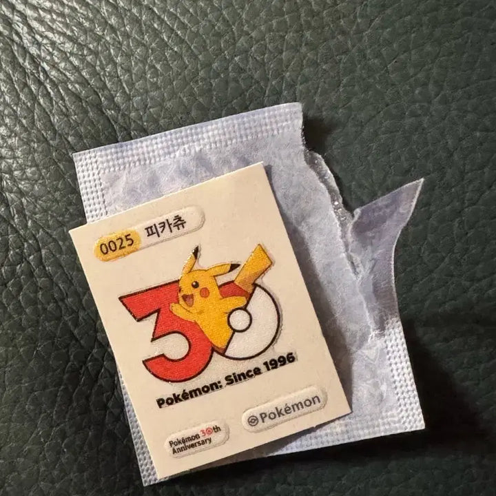 [BUNJANG] Pokemon 30th Anniversary Pikachu Sticker / 포켓몬 30주년 기념 피카츄 스티커