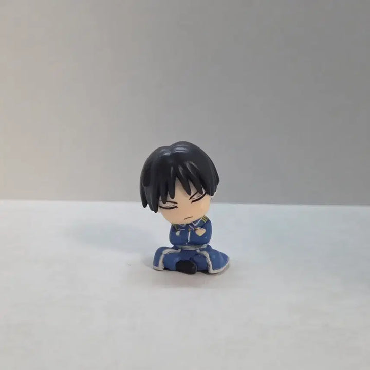 [BUNJANG] Fullmetal Alchemist Roy Mustang Shoulder Hug Figure / 강철의 연금술사 로이 머스탱 어깨쿵