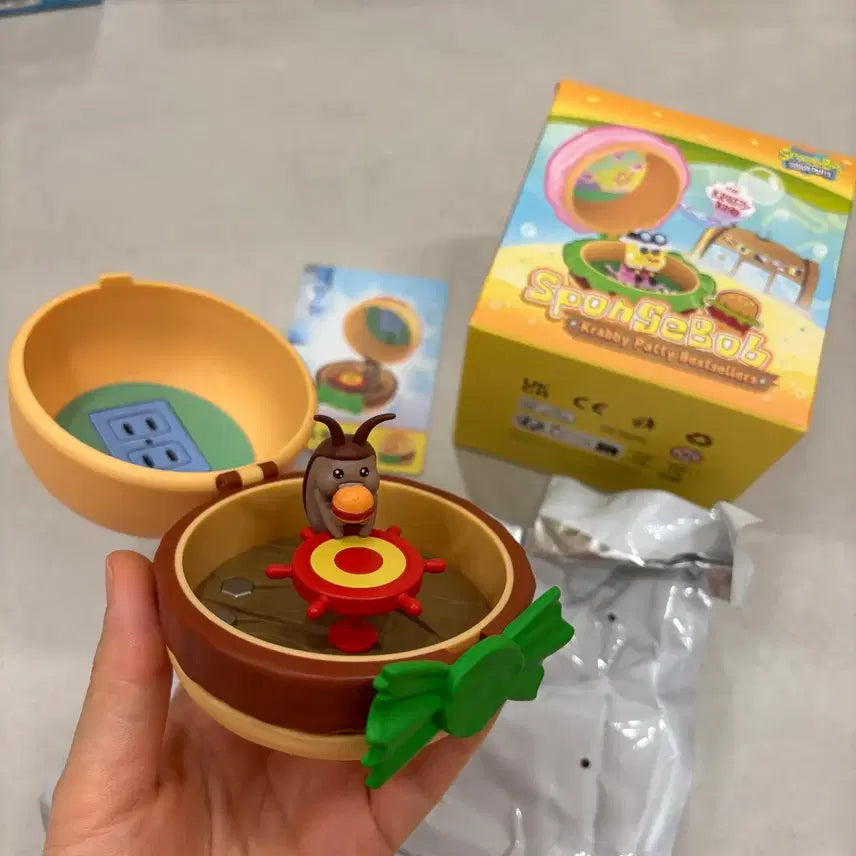 [BUNJANG] Pop Mart SpongeBob Krabby Patty Figure / 팝마트 스펀지밥 바퀴벌레 게살버거 크래비패티 피규어