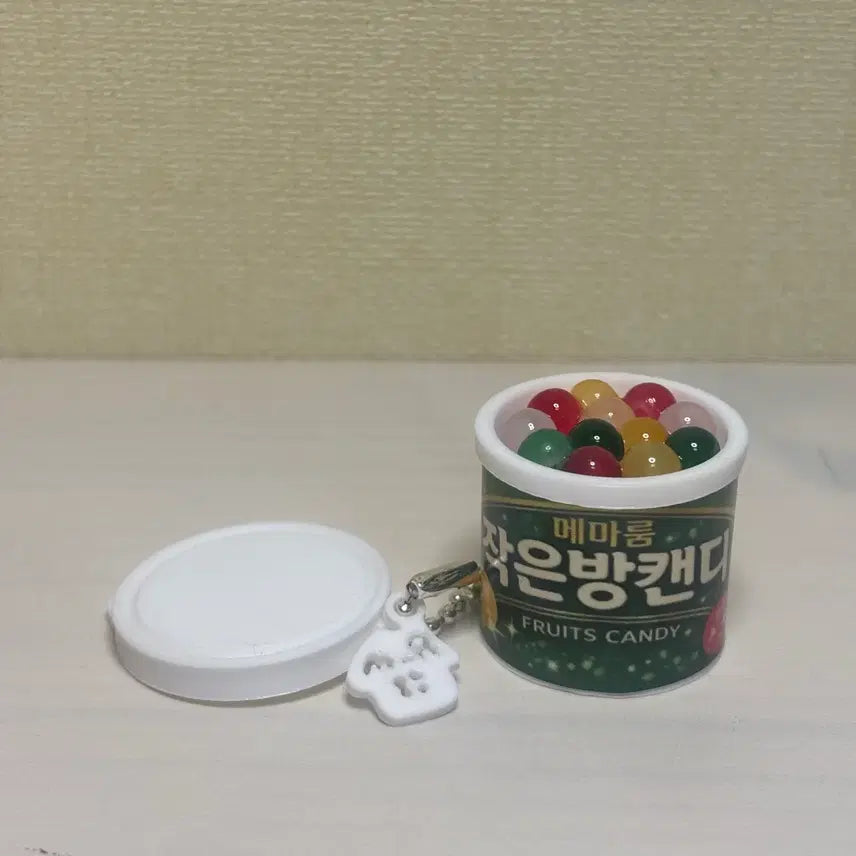 [BUNJANG] Mema Room Alsatang Clicker [Small Room Candy] Keycap Keyring Jade Switch / 메마룸 알사탕 클리커 [작은방 캔디] 키캡키링 제이드축