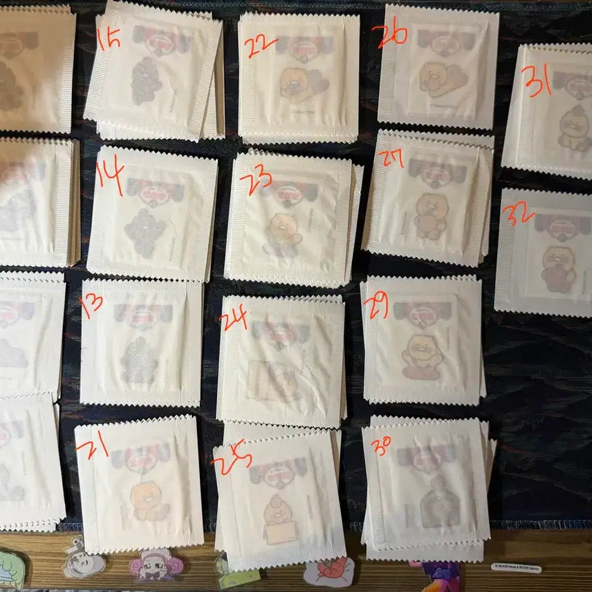 [BUNJANG] Byuldalkom Matsamchun Pp-Seal 36-Piece Bundle Set (Sealed) / 판매) 별달콤 맛삼춘 띠부씰 미개봉 36종 일괄판매