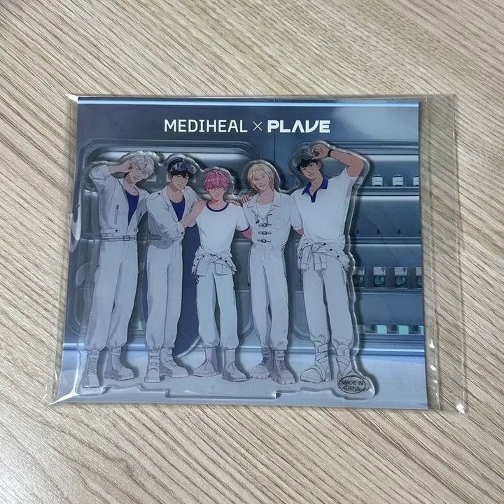 [BUNJANG] PlaYve Mediheal 1st Photocard / 플레이브 메디힐 포카+아크릴+엽서3종