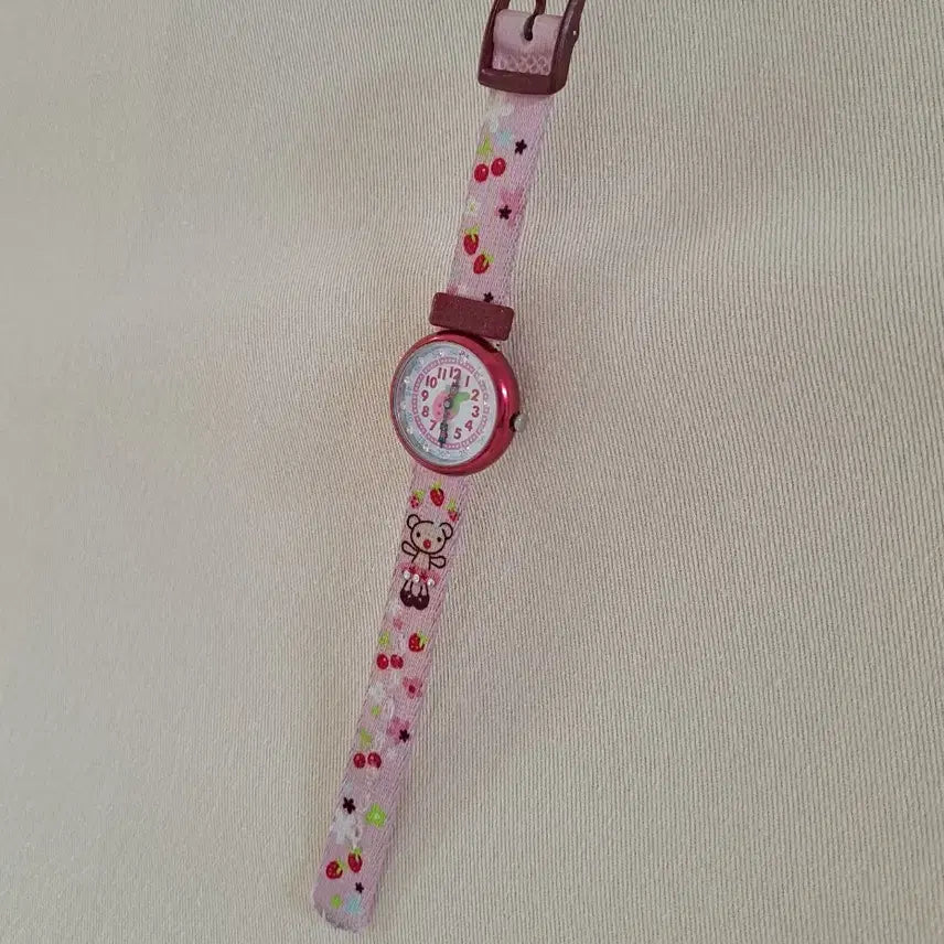 [BUNJANG] Flick Flack Strawberry Bear Kidult Watch / 스와치 플릭플락 스트로베리 베어