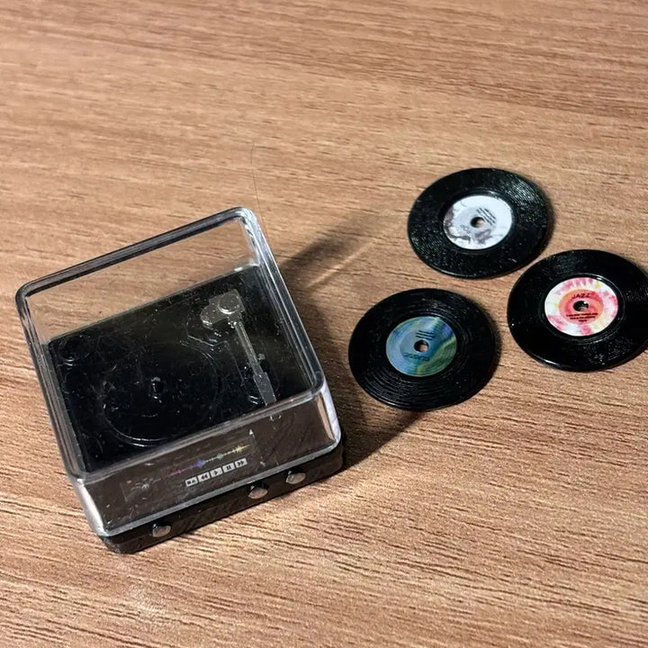 [BUNJANG] Miniature Turntable and LP Record Set / 미니어처 턴테이블 LP 레코드판 세트