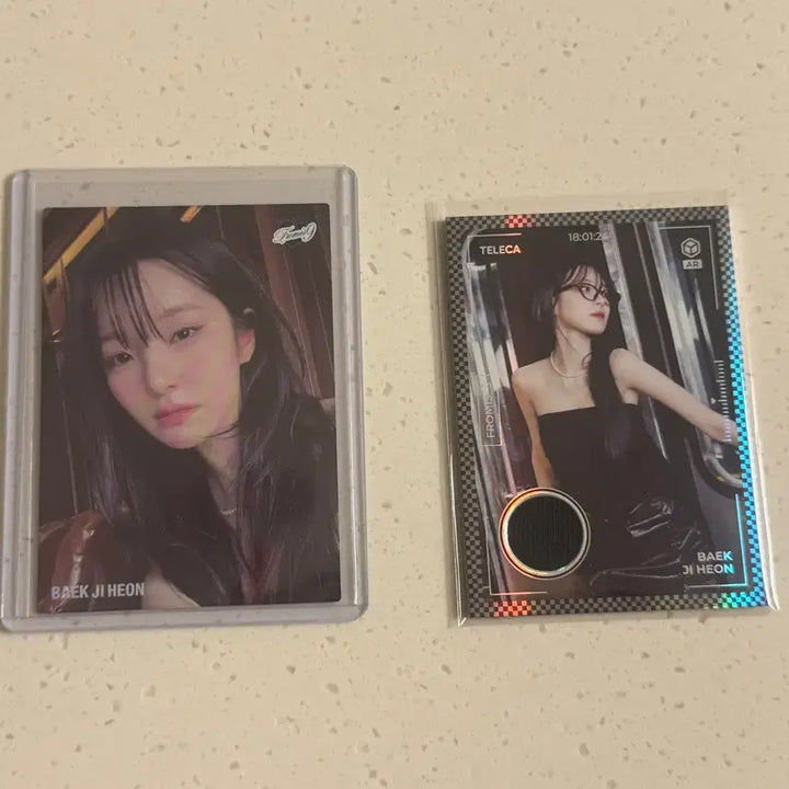 [BUNJANG] fromis_9 Baek Ji-heon 99 Limited Selfie + Real Wear Relic Card / 프로미스나인 테레카 백지헌 99한정 셀피 + 실착 렐릭 카드