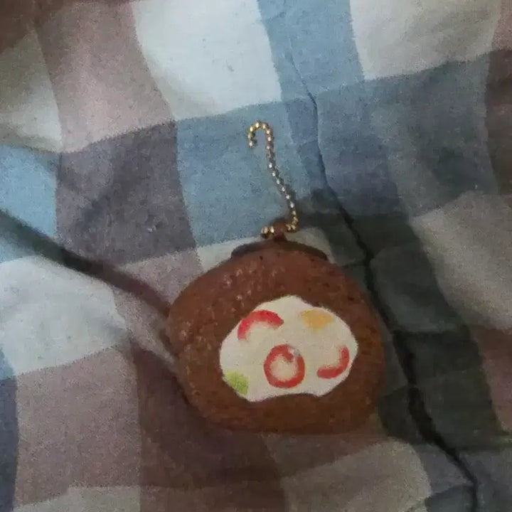 [BUNJANG] Vintage Sanrio Pompompurin Choco Fruits Roll Cake Squishy Charm / 고전 폼폼푸린 초코 후르츠 롤케이크 스퀴시 키링