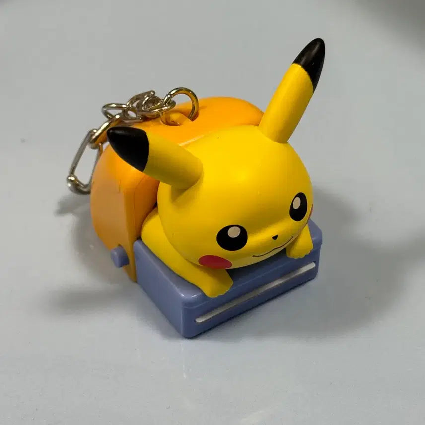 [BUNJANG] Pokemon Polaroid Camera Keychain Pikachu / 포켓몬 폴라로이드 카메라 키링 가챠 피카츄