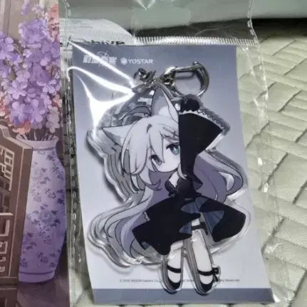 [BUNJANG] Blue Archive Official Sirocco Terror Acrylic Keychain + Color Sheet / 시로코 테러(쿠로코) 대롱 아크릴 키링 + 키사키 색지 블루아카이브 공식