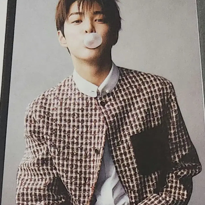[BUNJANG] COURTISANE SPUR Japan Magazine / (마지막한권, 새상품) 그룹 코르티스가 표지 장식한 SPUR 일본잡지 양도합니다