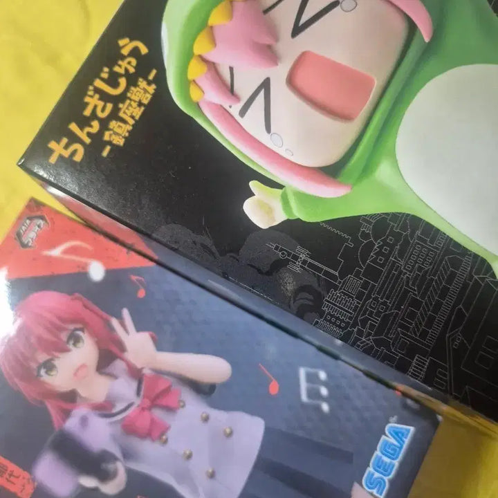[BUNJANG] Bocchi the Rock! Dinosaur Bocchi &amp; Ikuyo Kita Sega Figures Bundle / 봇치더락 공룡봇치, 키타 이쿠요 세가 피규어 일괄 양도
