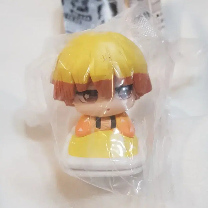 [BUNJANG] Kimetsu no Yaiba Zenitsu Agatsuma Onemutan Gacha Figure (Sealed) / 미개봉 젠이츠 오네무탄 귀멸의칼날 가챠 피규어 아가츠마 굿즈