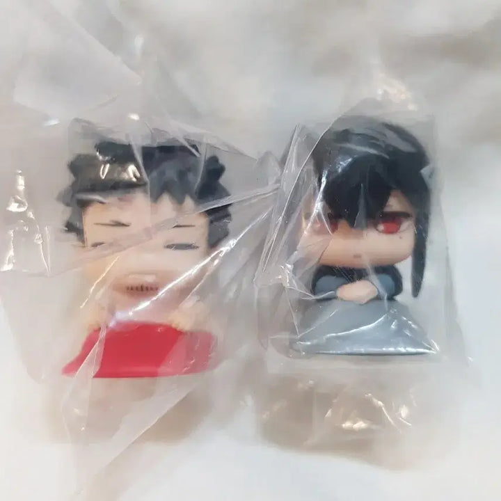 [BUNJANG] Kaiju No. 8 Kafka &amp; Mina Onemutan Gacha Figure Bundle Set / [일괄]괴수8호 카프카 미나 오네무탄 가챠 피규어