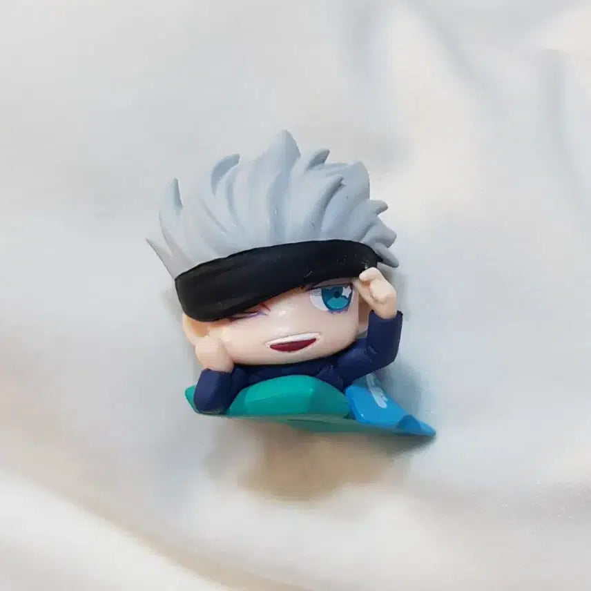 [BUNJANG] Jujutsu Kaisen Satoru Gojo Onemutan Vol. 3 Gacha Figure / 주술회전 고죠 오네무탄 3탄 가챠 피규어 정품 이불 별눈 안대