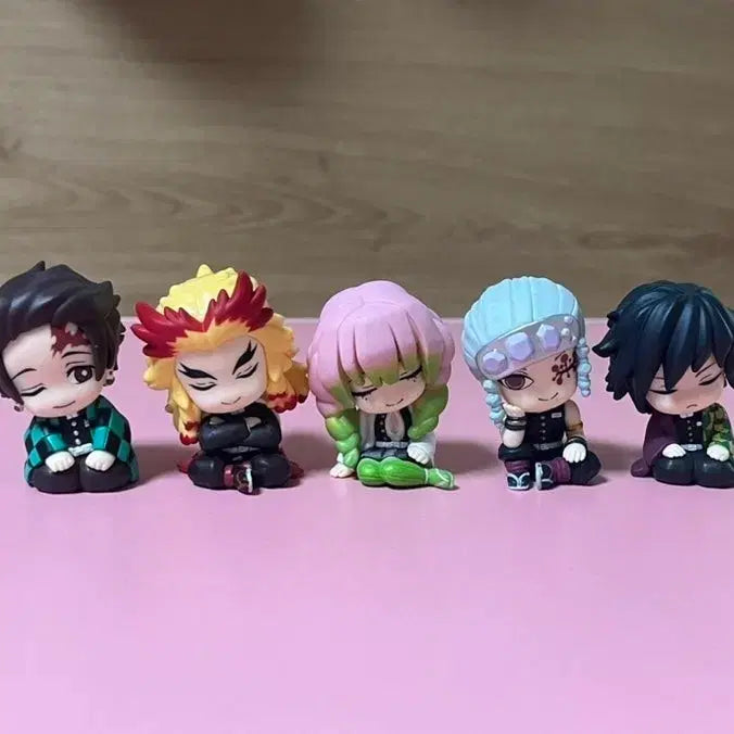 [BUNJANG] Demon Slayer Shoulder Hugger Figure Gacha Bundle (Giyu, Rengoku, Mitsuri, Tengen, Tanjiro) / 귀멸의 칼날 어깨쿵 피규어 가챠 일괄 / 기유 렌고쿠 미츠리 텐겐 탄지로