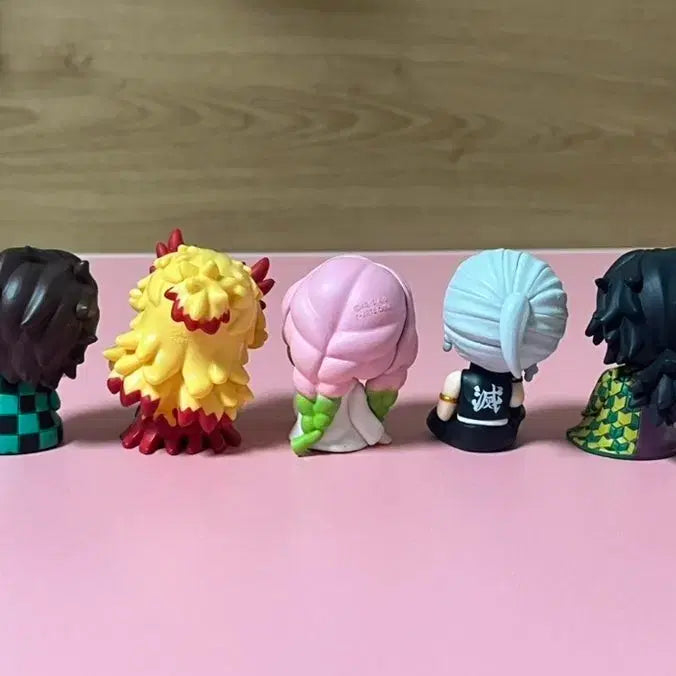 [BUNJANG] Demon Slayer Shoulder Hugger Figure Gacha Bundle (Giyu, Rengoku, Mitsuri, Tengen, Tanjiro) / 귀멸의 칼날 어깨쿵 피규어 가챠 일괄 / 기유 렌고쿠 미츠리 텐겐 탄지로