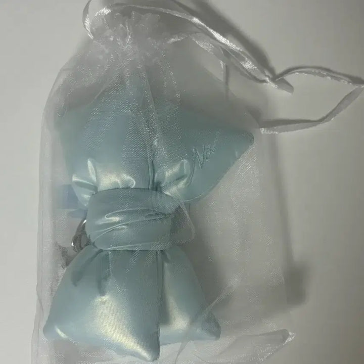 [BUNJANG] TWICE Nayeon Bloomingtail Popup Keyring / 트와이스 나연 블루밍테일 팝업 키링