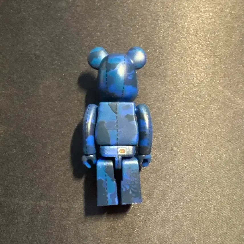 [BUNJANG] BAPE Bearbrick Navy Camouflage / 베이프 베어브릭 핀매합니다