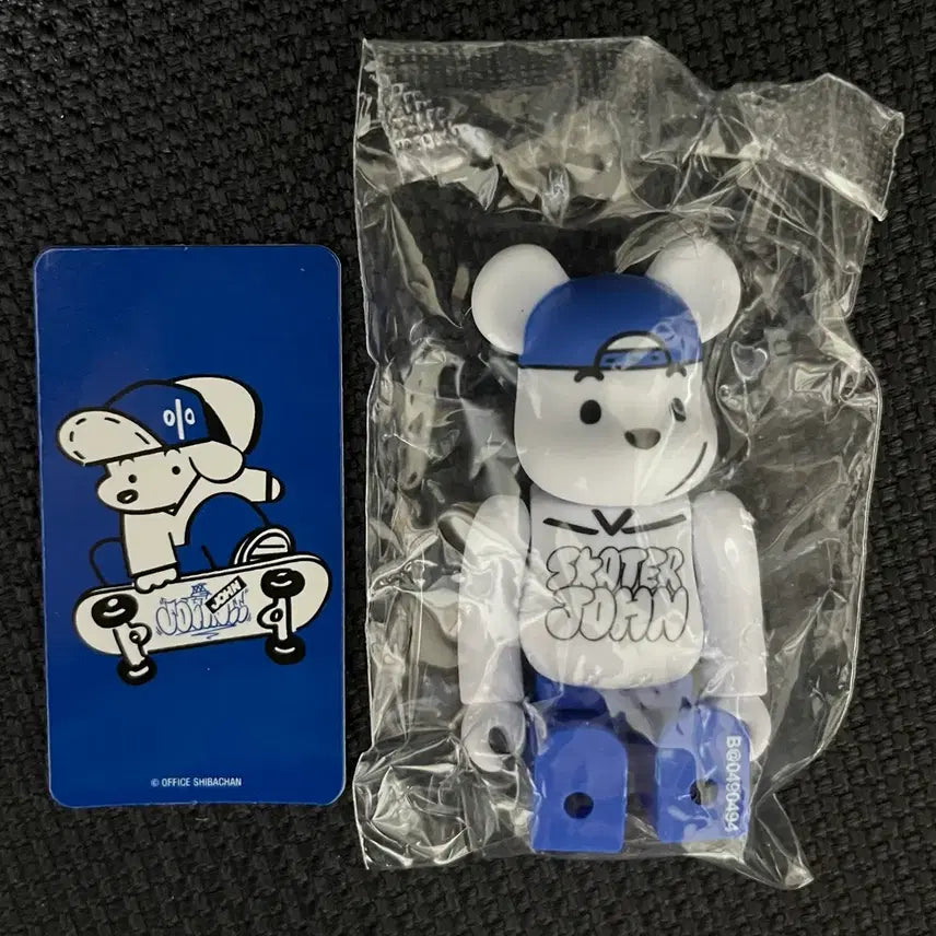 [BUNJANG] Bearbrick Artist Skater John Series 49 / 베어브릭 49탄 아티스트 스케이터 존