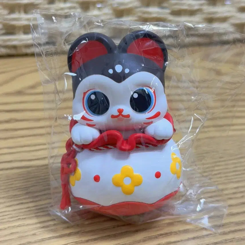 [BUNJANG] Pop Mart POBOP Sewing Workshop Series Lucky Bag Figure / 팝마트 푸보보 바느질공방시리즈 복주머니 피규어