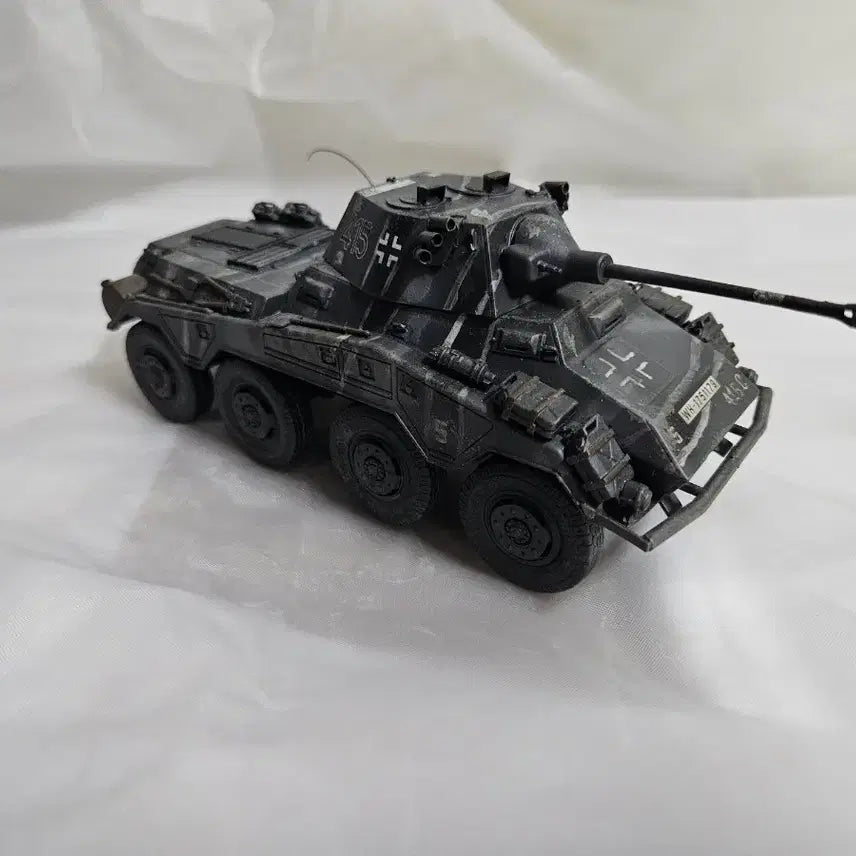 [BUNJANG] 1/35 Scale German Puma Armored Vehicle Plastic Model Kit - Assembled / 급처 처분 독일군 퓨마 장갑차 1/35 프라모델 완성작