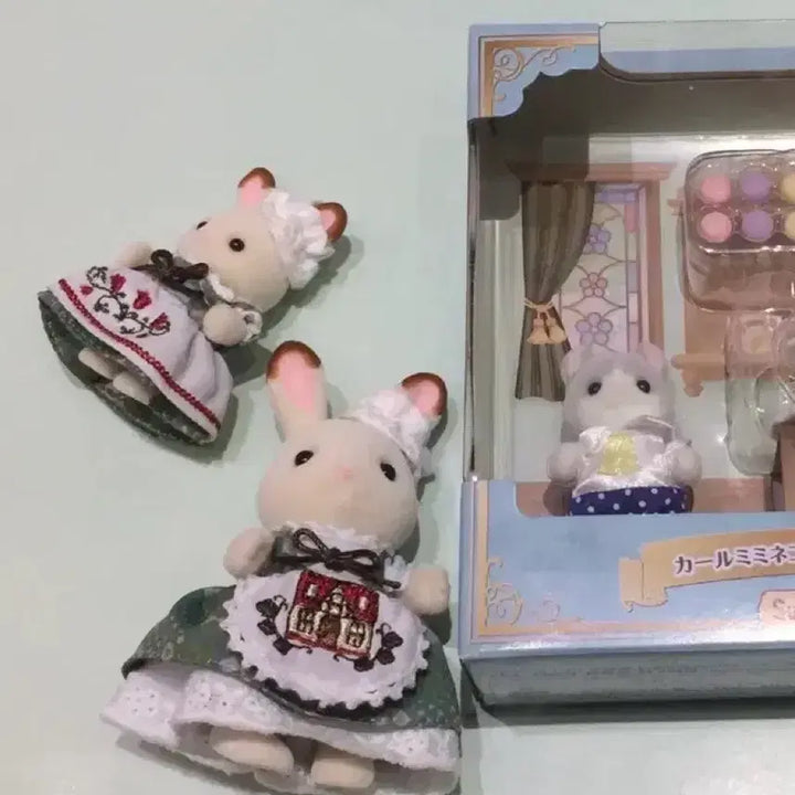 [BUNJANG] Sylvanian Families Chocolate Rabbit House Embroidery Fair Forest / 실바니안 초콜릿 토끼 집의 자수 페어 숲