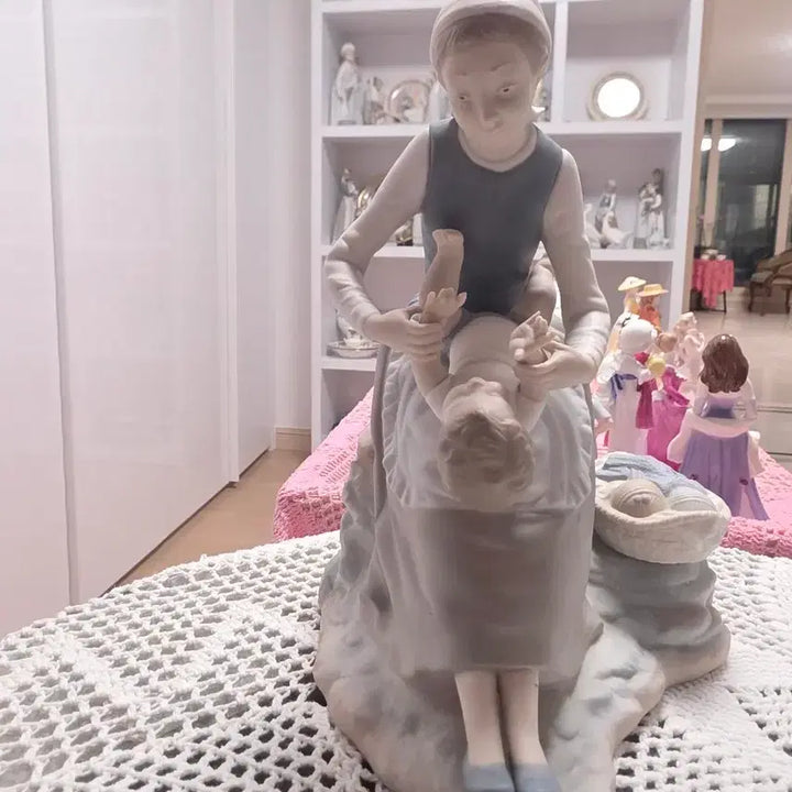 [BUNJANG] Yadro Mother and Baby Figurine / 야드로 엄마와아기 피겨린