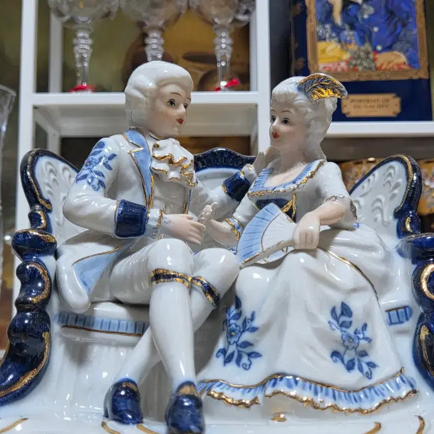 [BUNJANG] Antique Imperial Porcelain Lovers Figurine / 앤틱 임페리얼 포슬린 연인 장식품