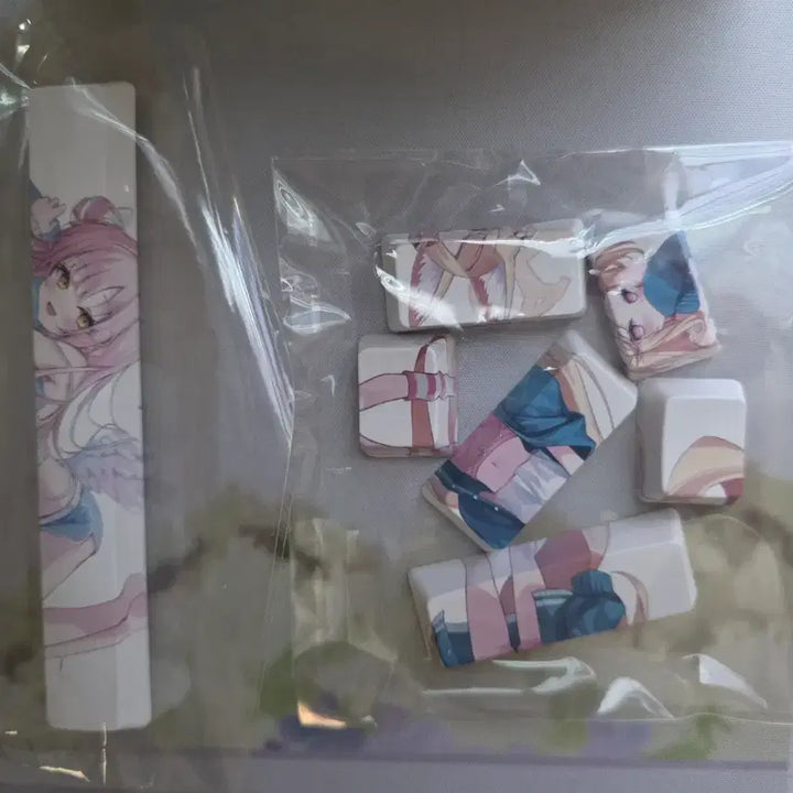 [BUNJANG] Blue Archive Mika Seia Keyboard Keycap Set (Sealed) / 미개봉)블루아카이브 미카, 세이아 키보드 키캡 판매합니다.