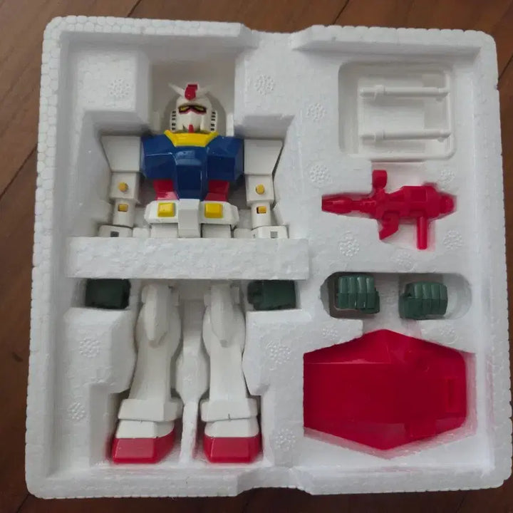 [BUNJANG] Banpresto Chogokin RX-78 Mobile Suit Gundam 20th Anniversary Edition GA-100 / 포피 반프레스토 초합금RX-78 모빌슈트 건담 20주년 기념 GA-100