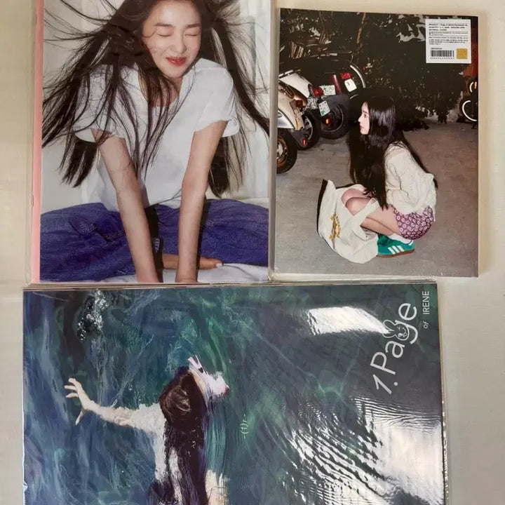 [BUNJANG] Red Velvet Irene 1page Photobook Photocard / 한정판 아이린 1page 사진전 포토북 레드벨벳 포카 원페이지