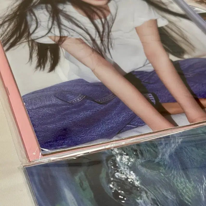 [BUNJANG] Red Velvet Irene 1page Photobook Photocard / 한정판 아이린 1page 사진전 포토북 레드벨벳 포카 원페이지
