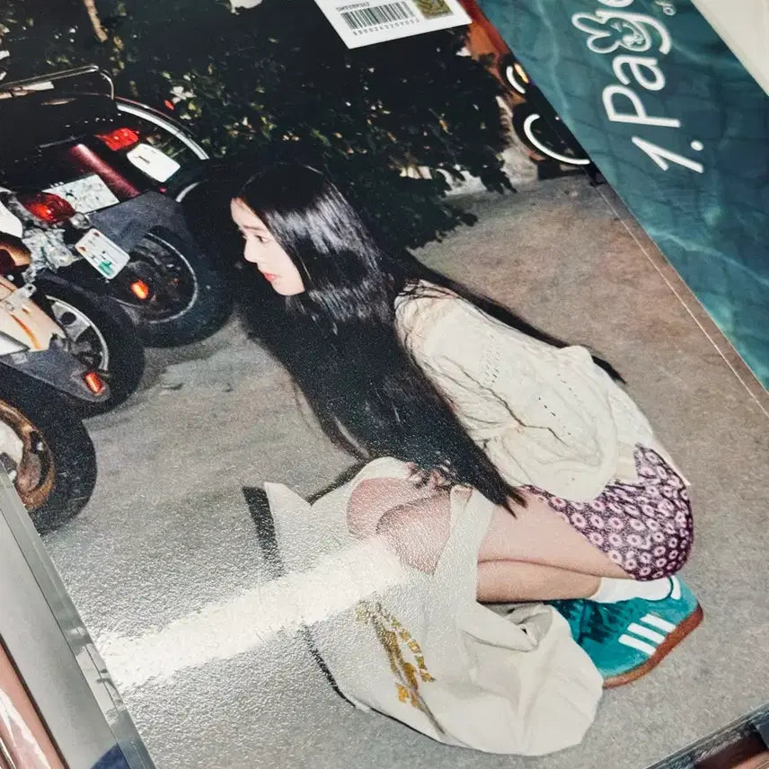 [BUNJANG] Red Velvet Irene 1page Photobook Photocard / 한정판 아이린 1page 사진전 포토북 레드벨벳 포카 원페이지