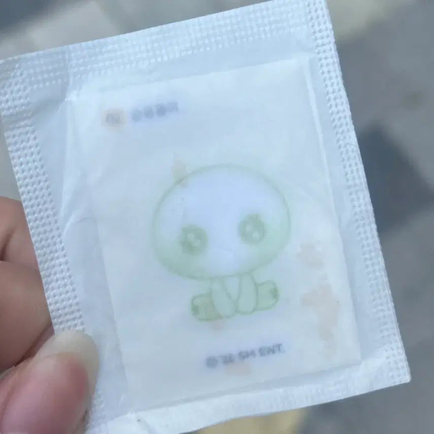 [BUNJANG] RIIZE Ribbin Seal LIRIZE CU Glow-in-the-dark Songyongdori Secret / 라이즈 띠부씰 리라즈 cu 야광 송용돌이 시크릿