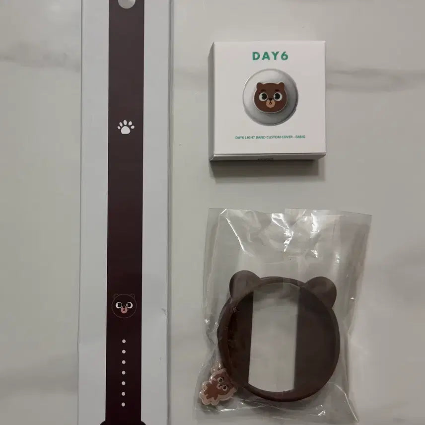 [BUNJANG] Day6 Sungjin Madewatch Custom Strap Link Cover Bundle Set / 일괄) 데이식스 성진 마데워치 커스텀 스트랩 링커버 짤랑이 방