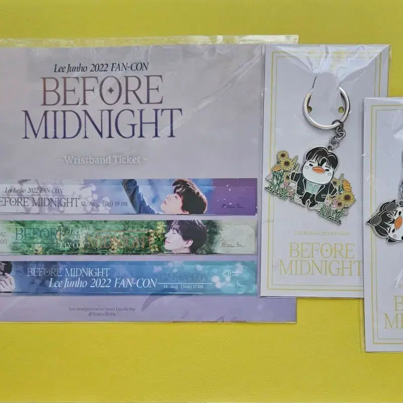 [BUNJANG] Lee Junho 2022 Fan-con "Before Midnight" 2 Types of Keyring + Wristband Ticket / 이준호 2022 팬콘 비포 미드나잇 키링 2종 + 리스트밴드 티켓