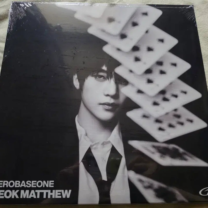 [BUNJANG] ZEROBASEONE Ascend LP Kim Taerae Sung Matthew (Sealed) / 미개봉 제로베이스원 Ascend LP 김태래 석매튜