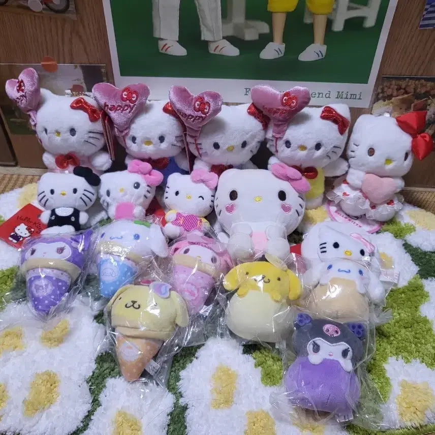 [BUNJANG] Sanrio Hello Kitty Keychain Doll Bundle Set / 산리오 키티 키링 인형 일괄 세트 택포