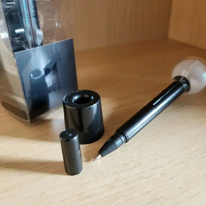 [BUNJANG] BTS ARMY Bomb Ballpoint Pen Set / BTS 아미밤(SE)모양 볼펜 2개
