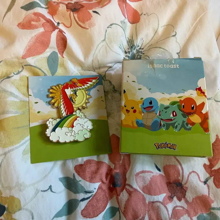 [BUNJANG] Isak Toast x Pokemon Ho-Oh Badge / 이삭토스트 포켓몬 배지 칠색조 포켓몬뱃지