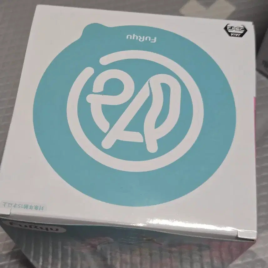 [BUNJANG] FURYU Hatsune Miku 10th Anniversary Noodle Stopper Figure / 후류 하츠네 미쿠 10주년 누들 스토퍼 피규어