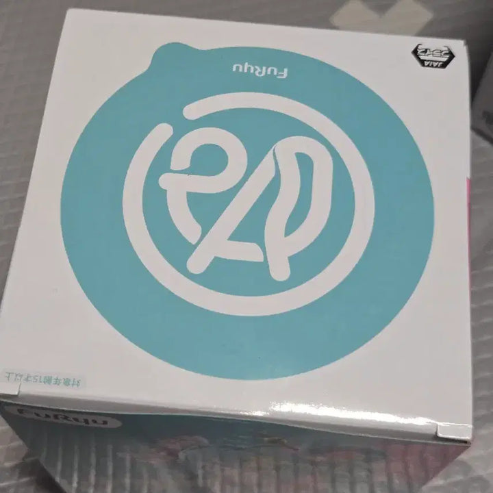 [BUNJANG] FURYU Hatsune Miku 10th Anniversary Noodle Stopper Figure / 후류 하츠네 미쿠 10주년 누들 스토퍼 피규어