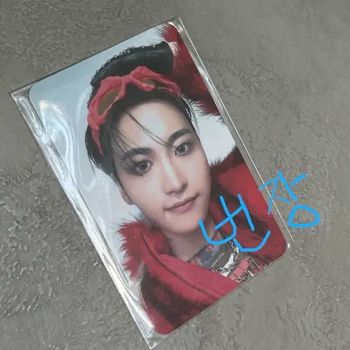 [BUNJANG] Ateez Popup Seonghwa Photocard / 에이티즈 팝업 성화 포카 마그네틱 ateez popup seonghwa