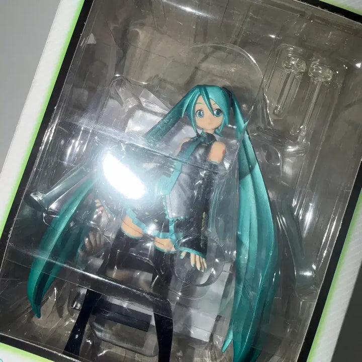 [BUNJANG] Hatsune Miku Extra Pearl Ver. Figure (Sealed) / 미개봉) 보컬로이드 하츠네 미쿠 엑스트라 펄 버젼 피규어