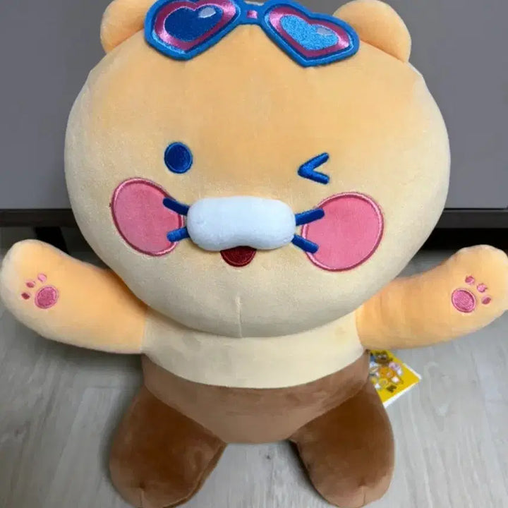 [BUNJANG] Kakao Friends Choonsik Heart Mochi Medium Plush / 카카오프렌즈 춘식이 하트 모찌 중형인형(새상품)